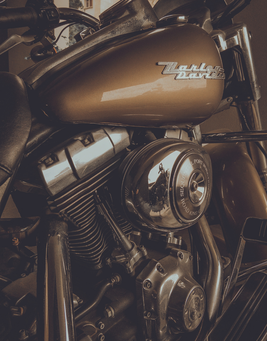 BROWN HARLEY POSTER - PosterFi
