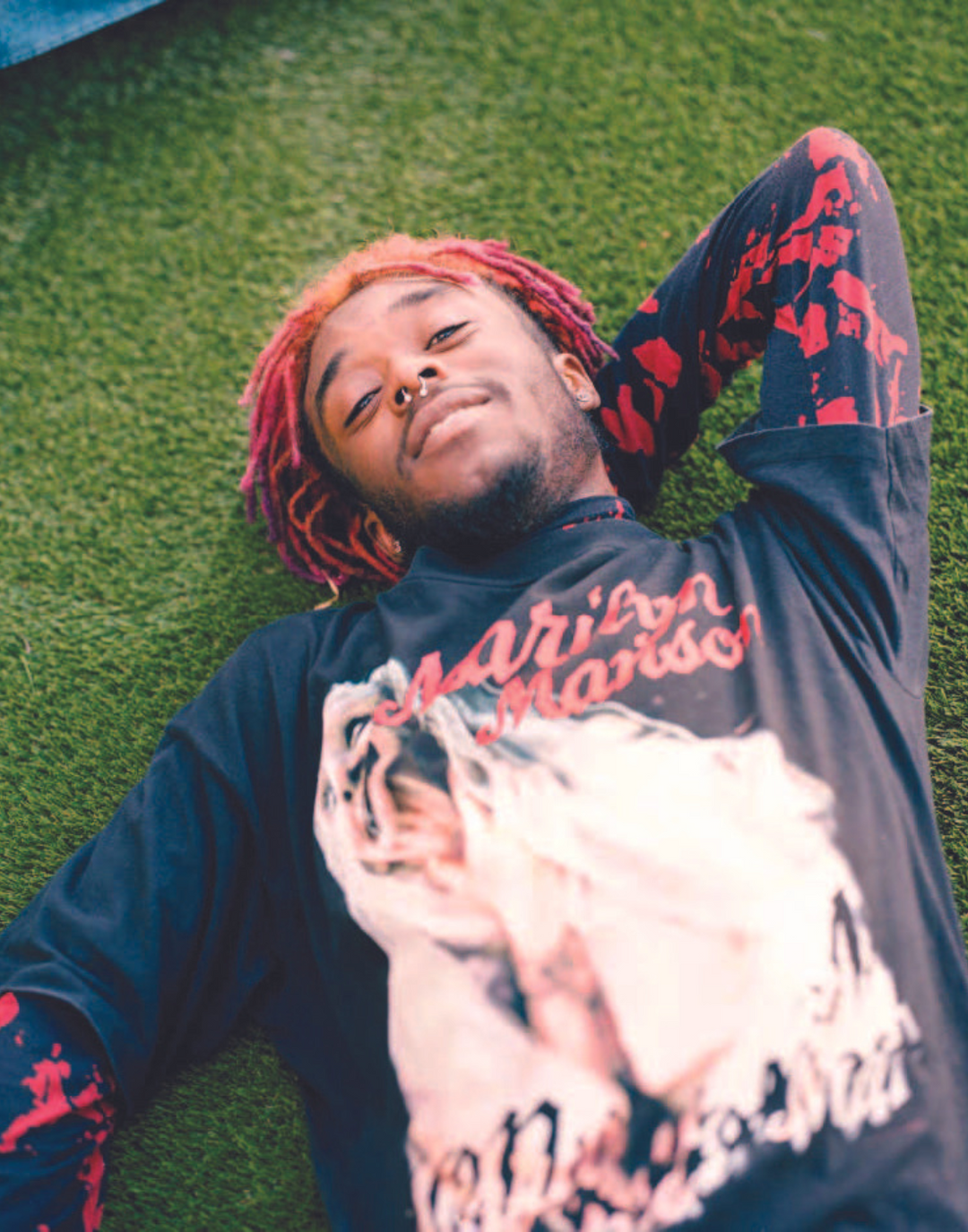 CHILLIN' UZI POSTER - PosterFi