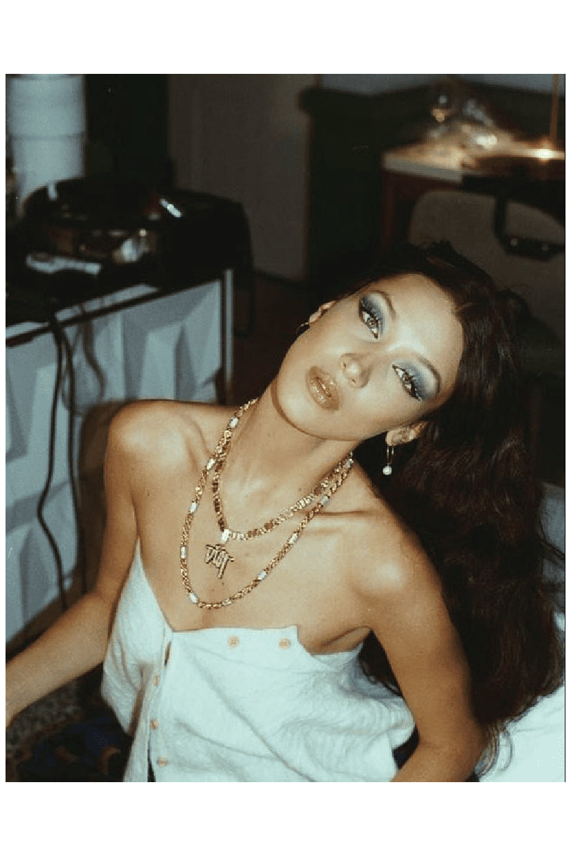 GOLD N GLAM HADID POSTER - PosterFi