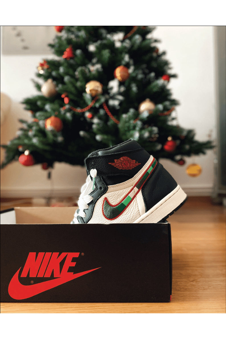 HYPEBEAST HOLIDAYS POSTER - PosterFi