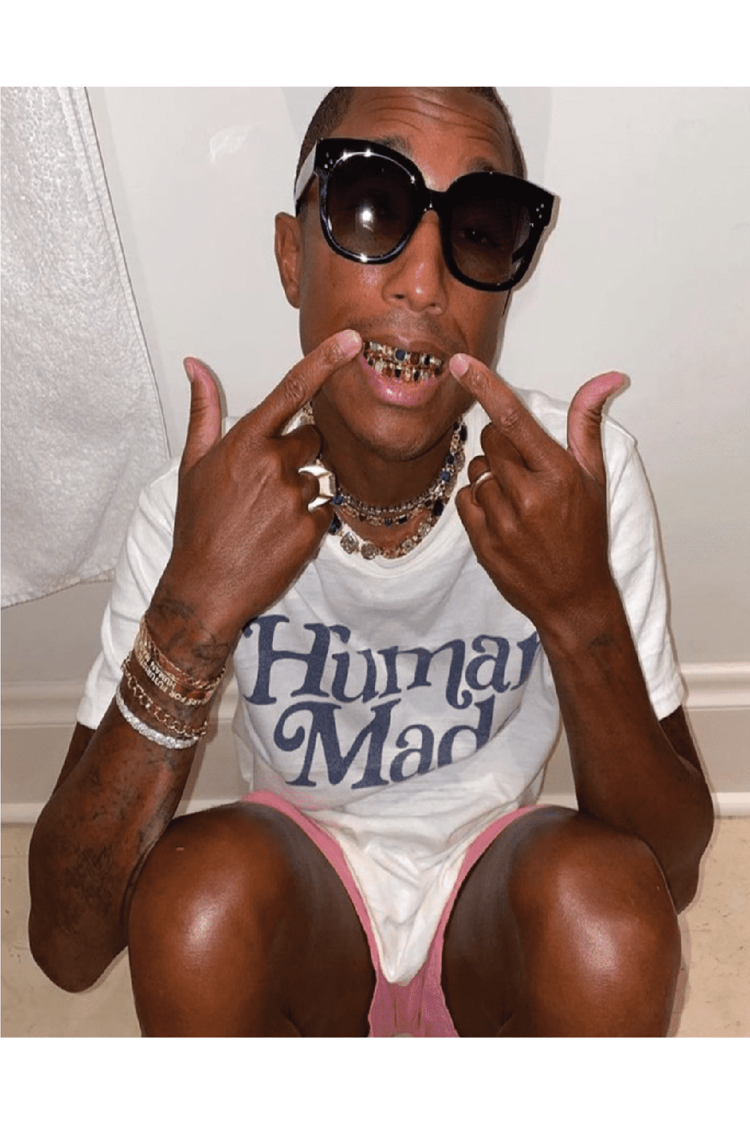 PHARELL POSTER - PosterFi