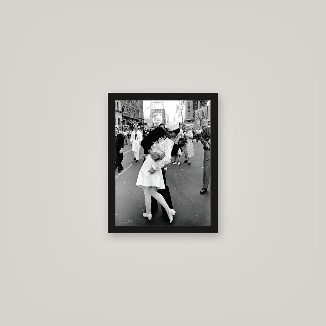 [auto-mockup] KISSING DAY POSTER - 11 x 14in.