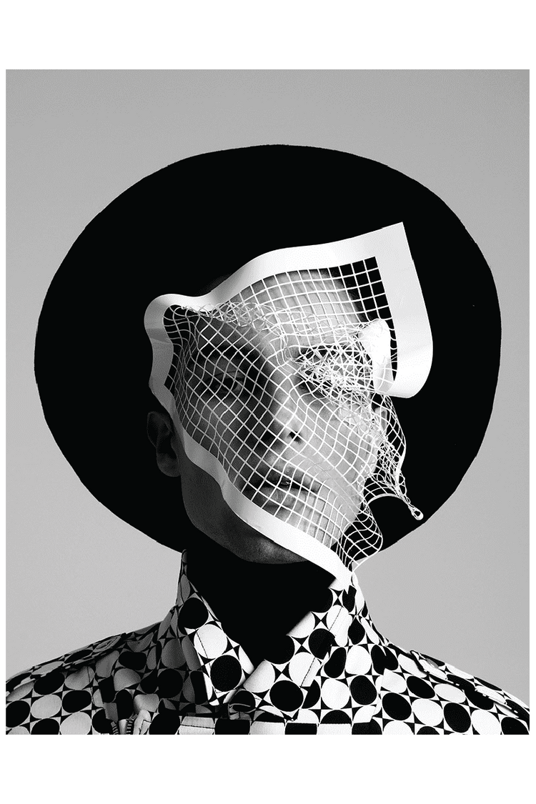 MESH GIRL POSTER - PosterFi