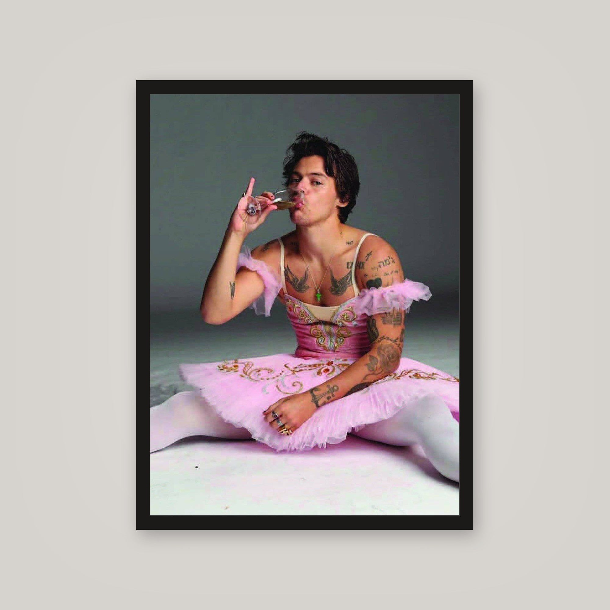 [auto-mockup] PINKY UP HARRY POSTER - 18 x 24 in