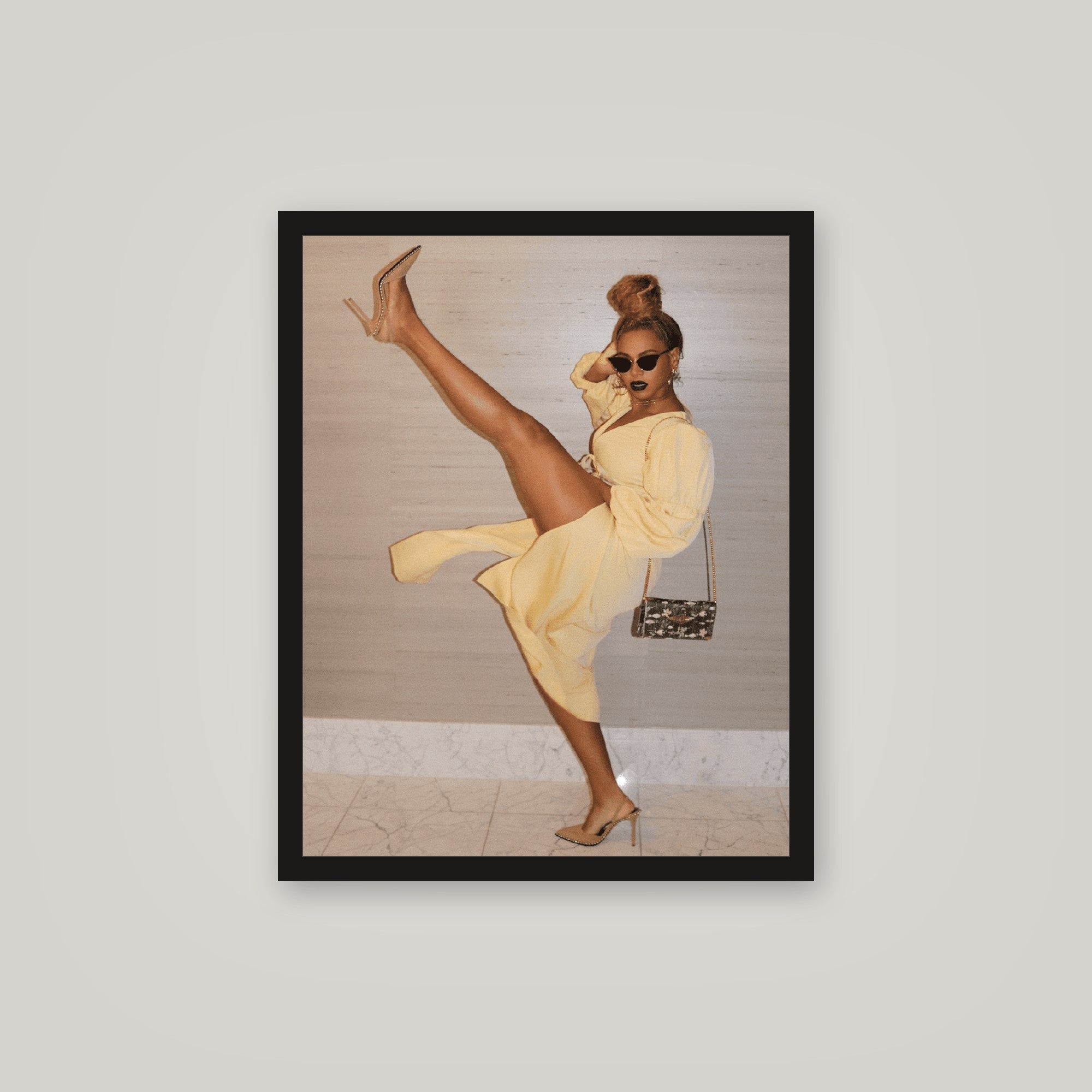 [auto-mockup] QUEEN BEE POSTER - 16 x 20in.