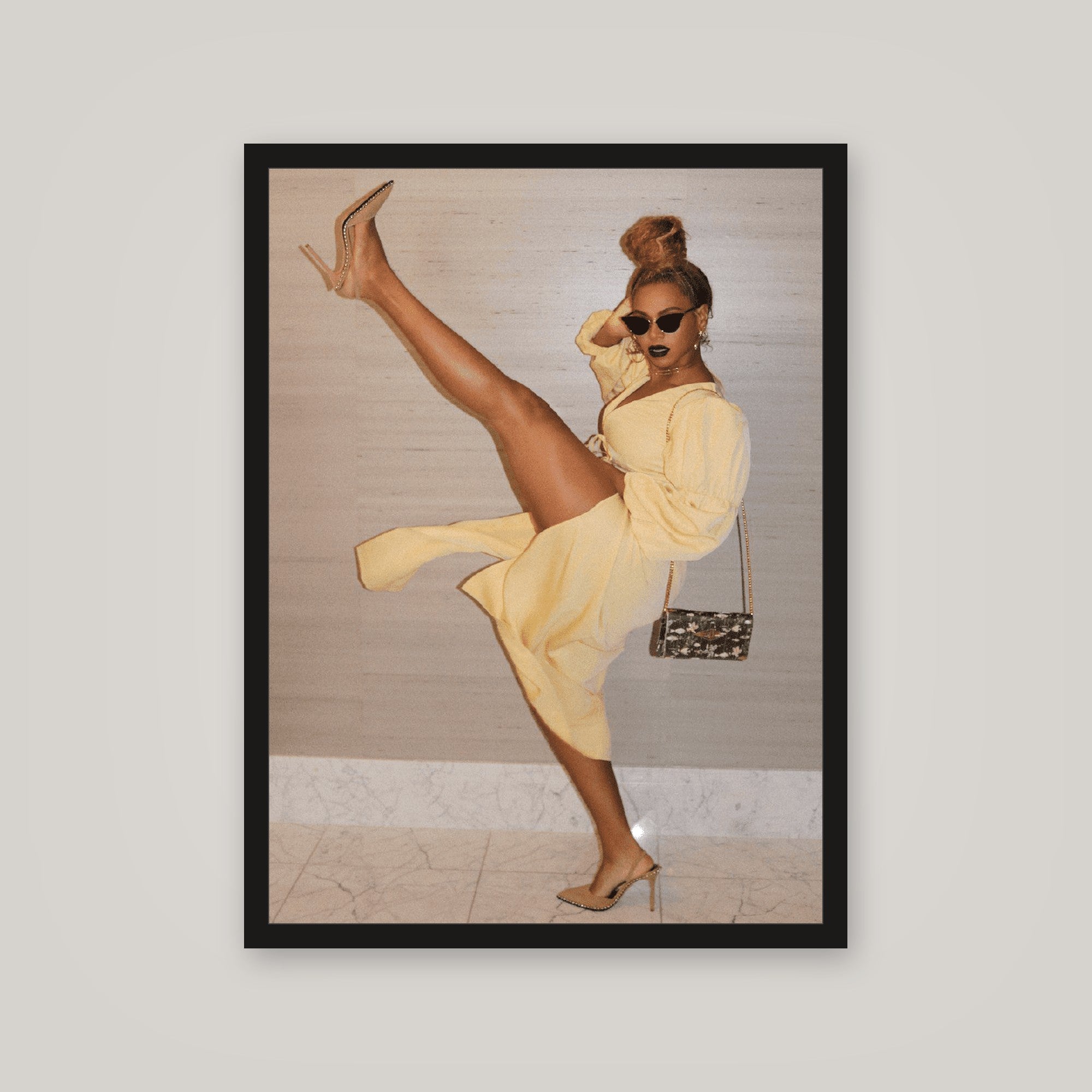 [auto-mockup] QUEEN BEE POSTER - 18 x 24in.