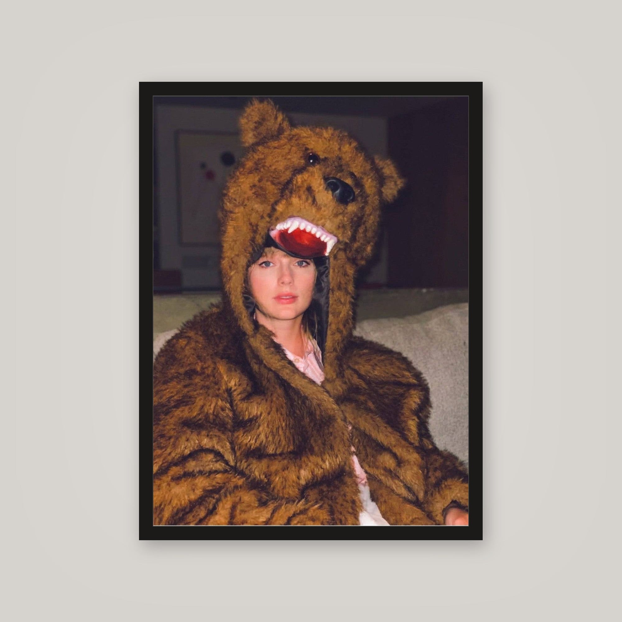 [auto-mockup] TAYLOR BEAR POSTER - 18 x 24 in